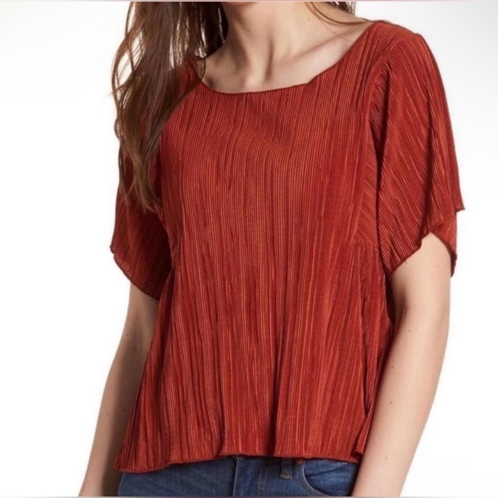 Madewell Texture & Thread Micro-Pleat Top